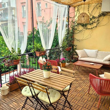 La Terrazza Al Museo Apartment Naples Luaran gambar