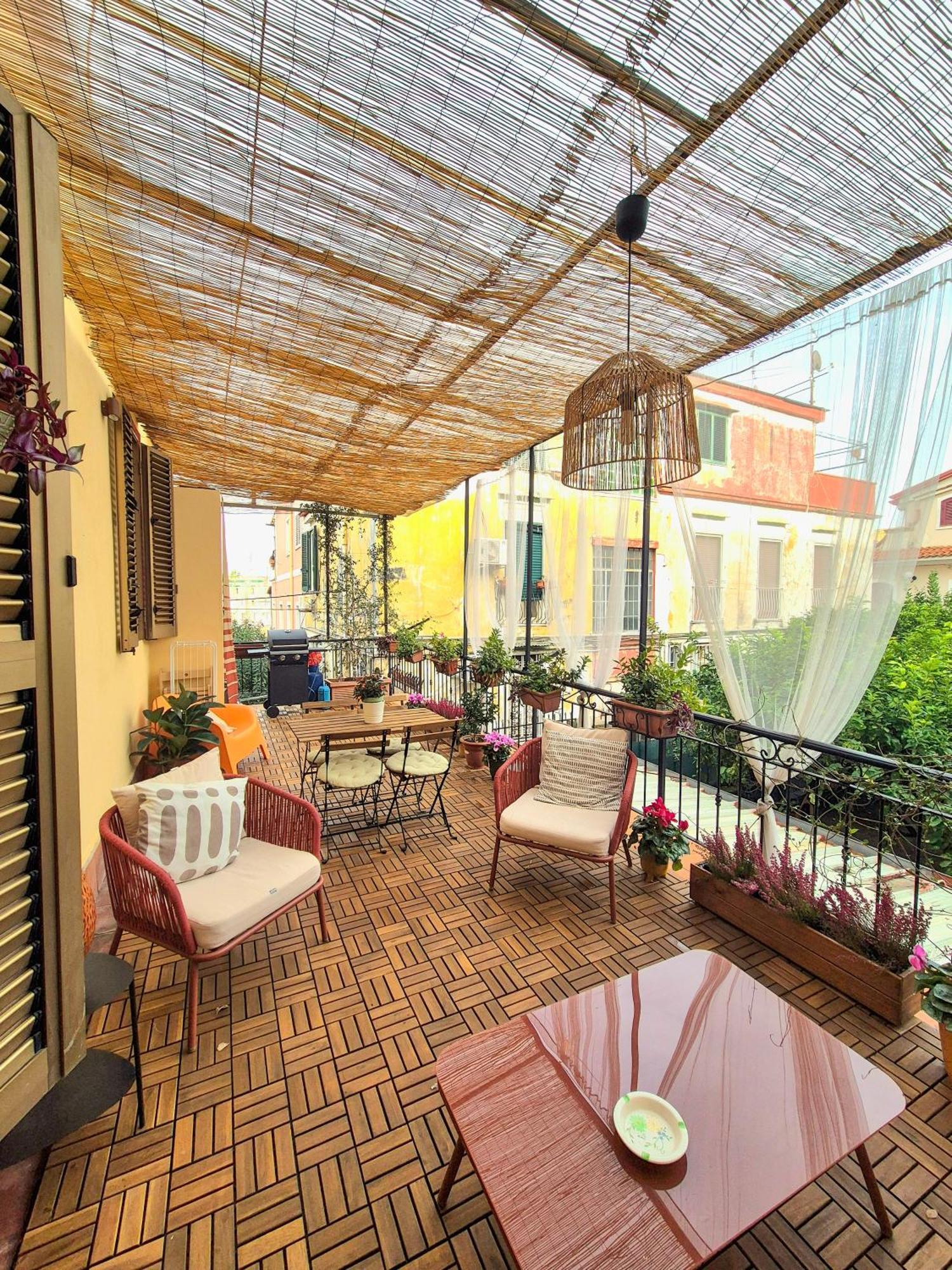 La Terrazza Al Museo Apartment Naples Luaran gambar